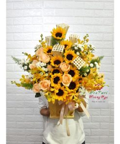 Lẵng hoa khai trương để bàn hướng dương vàng - SSLHKT19